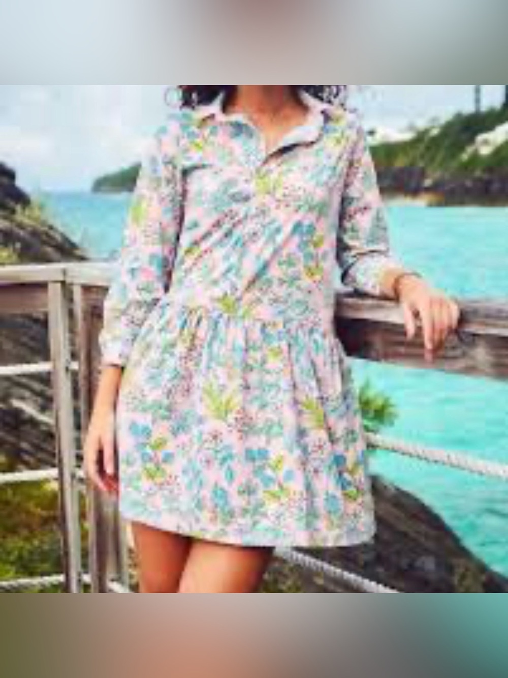 Smith & Quinn pink floral pattern accented with blue and green botanicals
XL